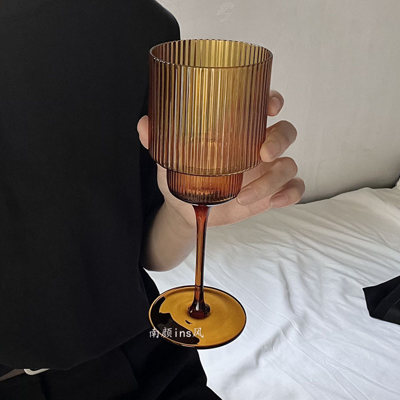 Copa de rayas nórdicas de 350m - Glow In The Dark Party Glasses reseña y precio